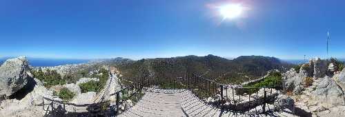 Вид с пика в Замке.jpg